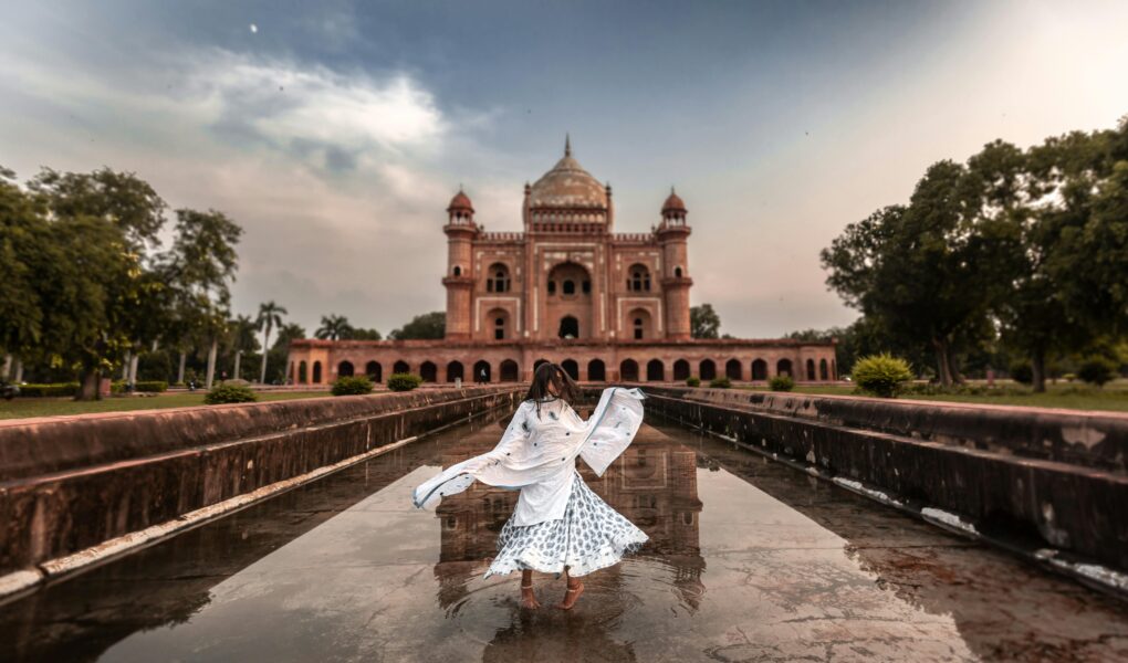 donna che danza, india
